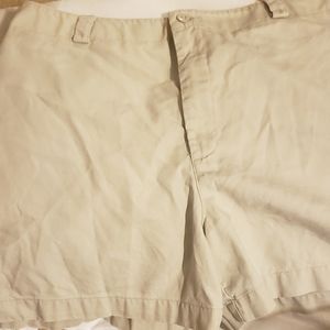 WOMENS DOCKERS KHAKI SHORTS